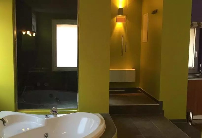 Aamiaismajoitus (B&B) Le Suites Al Lago