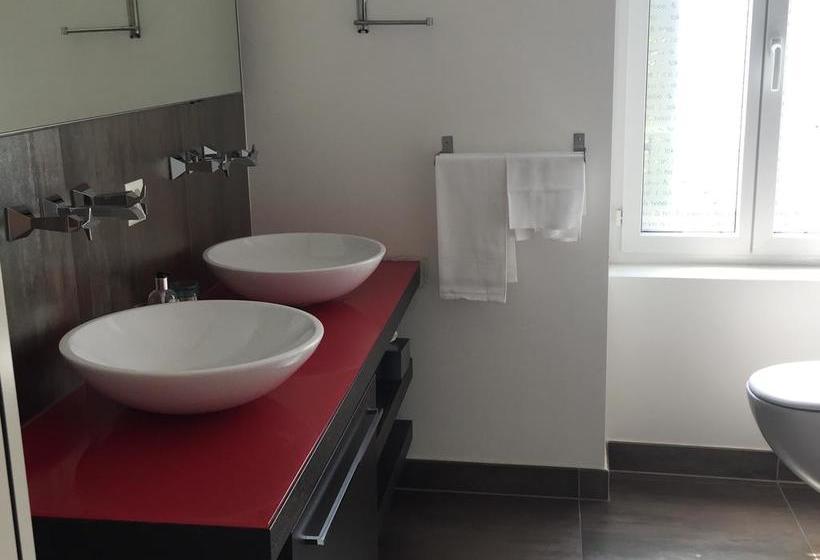 Bed and Breakfast Le Suites Al Lago