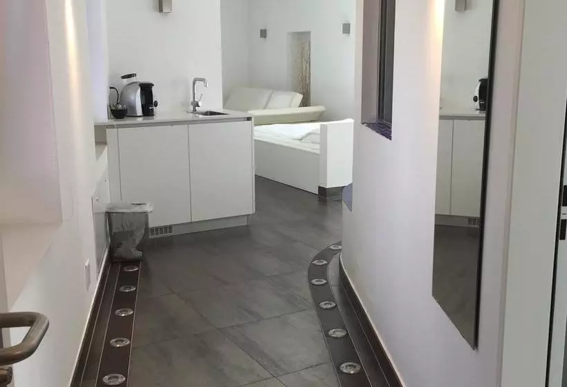 Aamiaismajoitus (B&B) Le Suites Al Lago