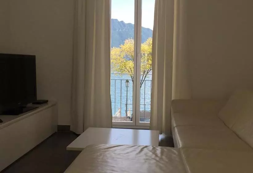 Aamiaismajoitus (B&B) Le Suites Al Lago