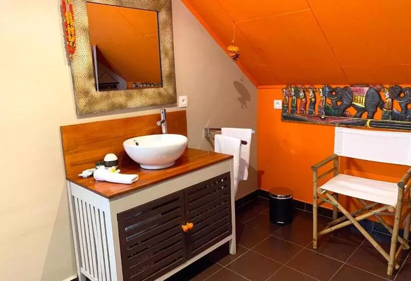 تختخواب و صبحانه Villa Oté