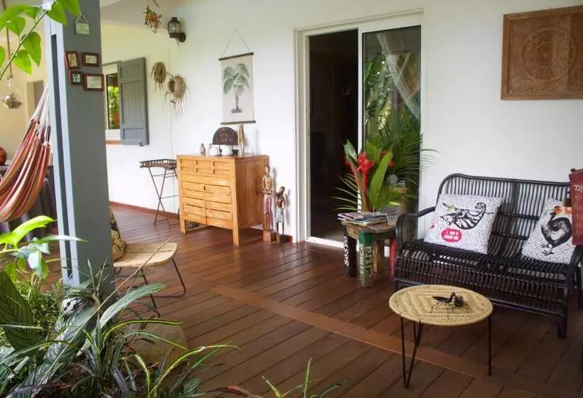 تختخواب و صبحانه Villa Oté