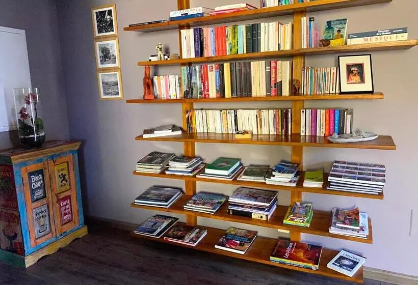 تختخواب و صبحانه Villa Oté