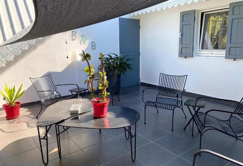 تختخواب و صبحانه Villa Oté