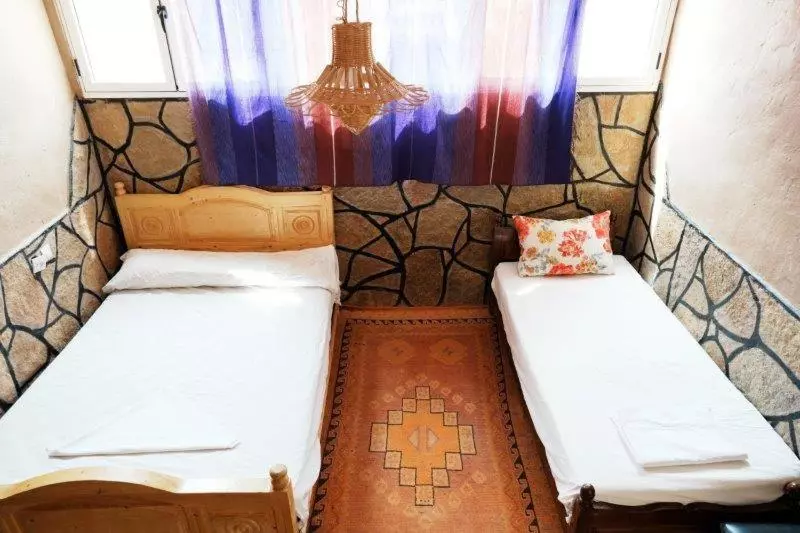Dounia Hostel