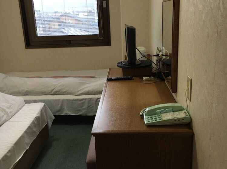 בית מלון כפרי Aoi Business