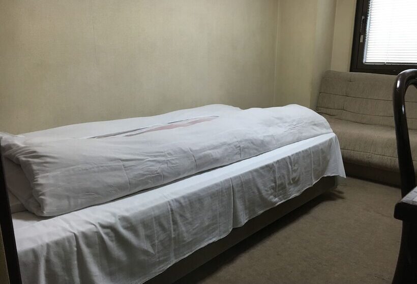 בית מלון כפרי Aoi Business