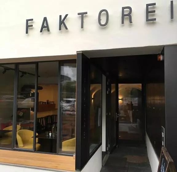 هتل Faktorei