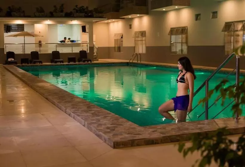 ホテル águila Dorada Selva