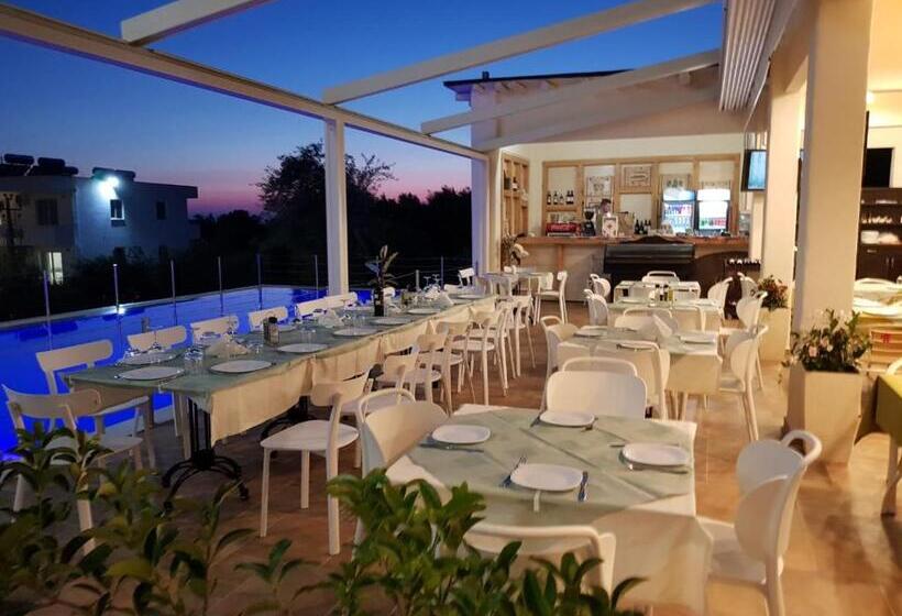 هتل Sarajet E Pashait 2