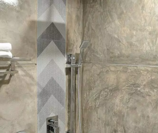 Valya Hotel, Kuala Terengganu