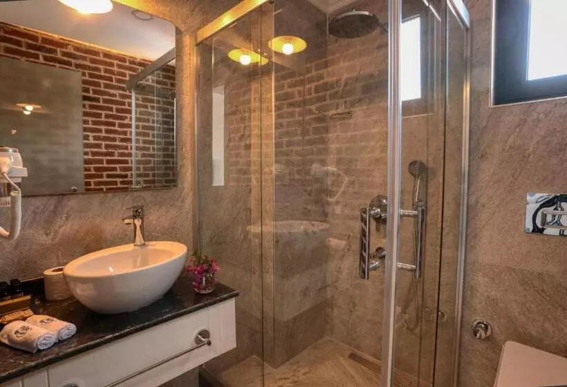 Sukha Cunda Otel