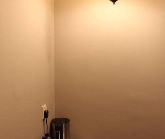 Hotel The Grand Jade