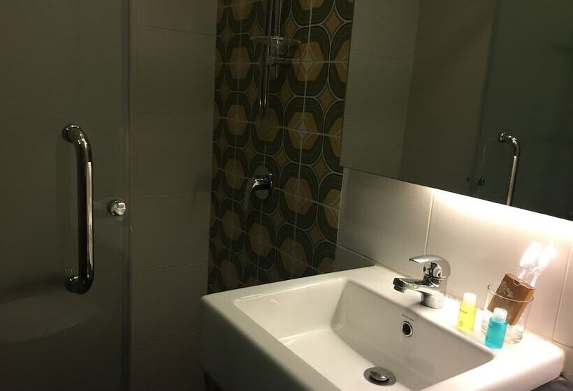 Hotel The Grand Jade