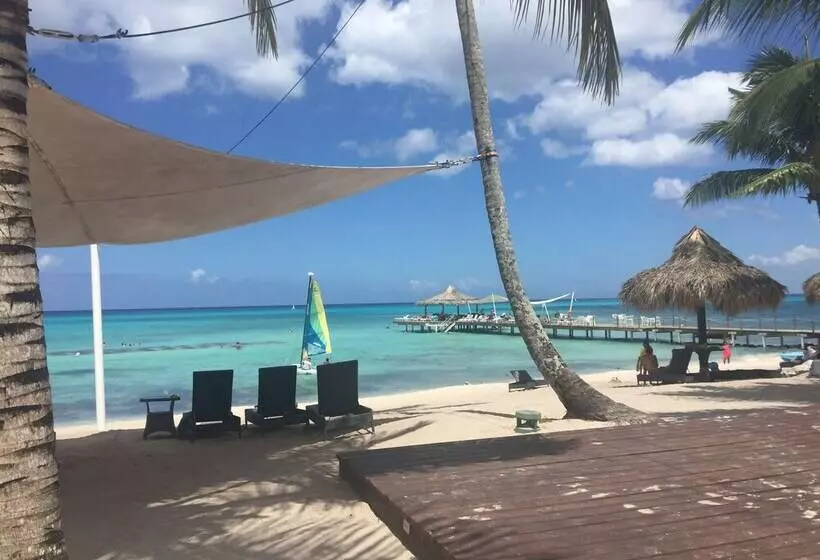 Apartaments At Cadaques Caribe