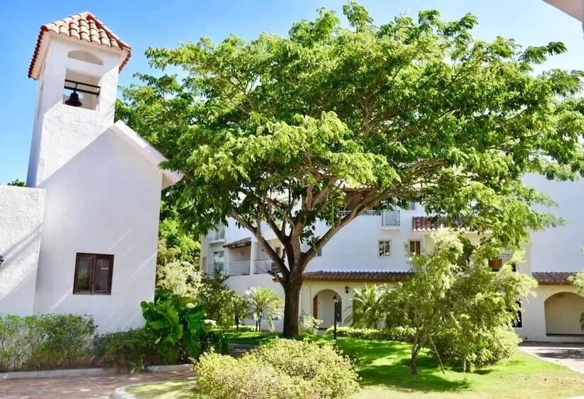 Apartaments At Cadaques Caribe