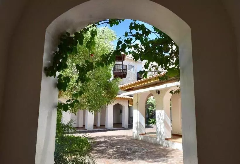 Apartaments At Cadaques Caribe