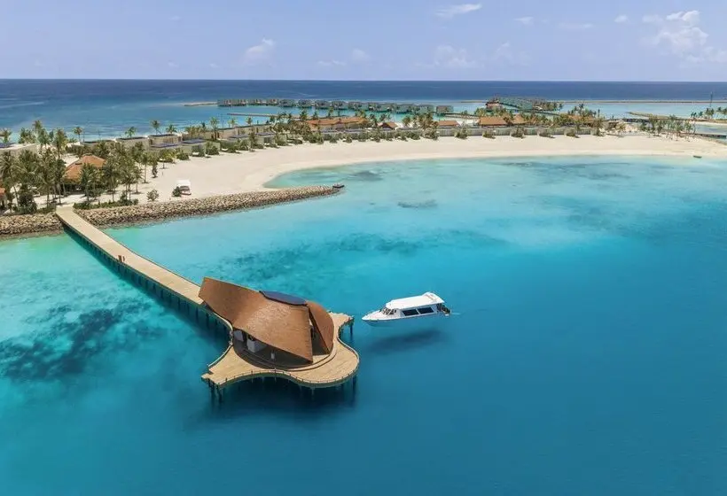 استراحتگاه Centara Grand Lagoon Maldives