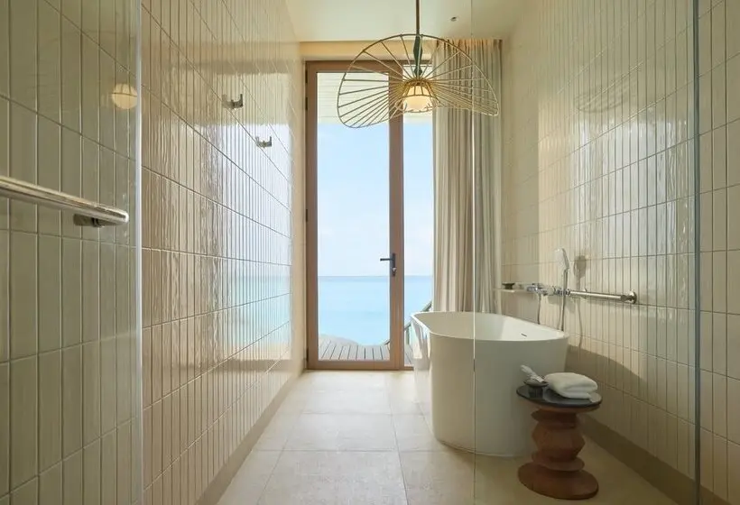 استراحتگاه Centara Grand Lagoon Maldives