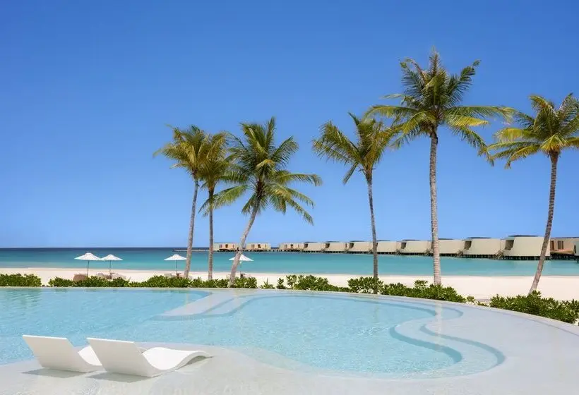 استراحتگاه Centara Grand Lagoon Maldives
