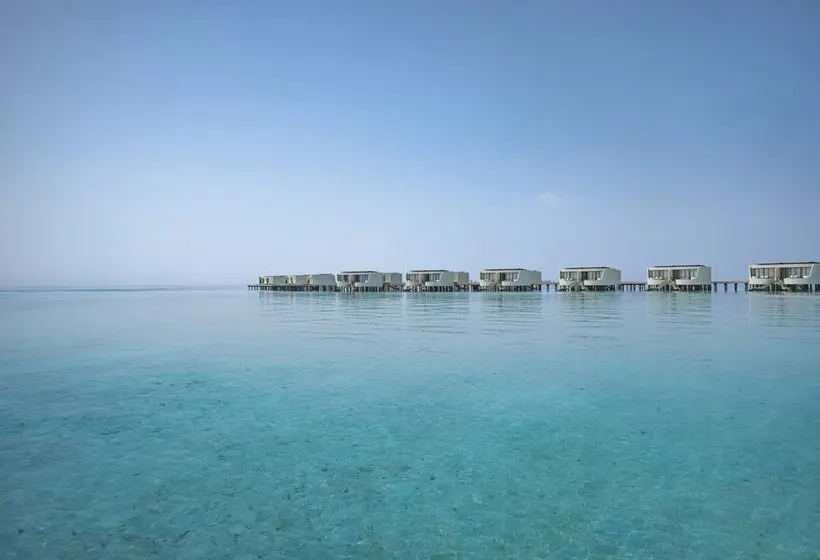 استراحتگاه Centara Grand Lagoon Maldives