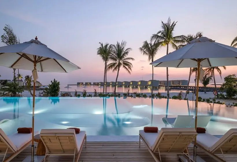 استراحتگاه Centara Grand Lagoon Maldives