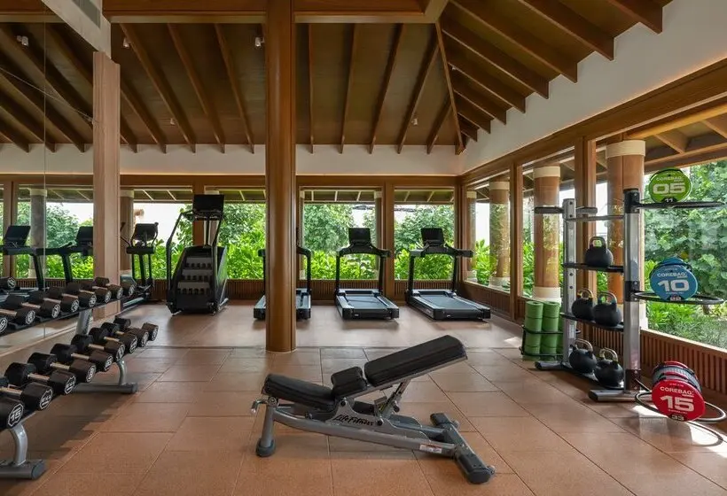 استراحتگاه Centara Grand Lagoon Maldives