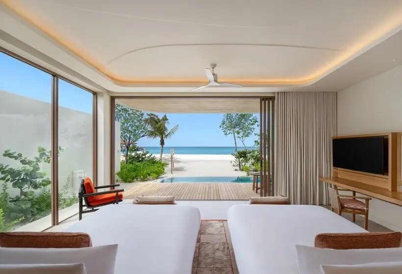 استراحتگاه Centara Grand Lagoon Maldives