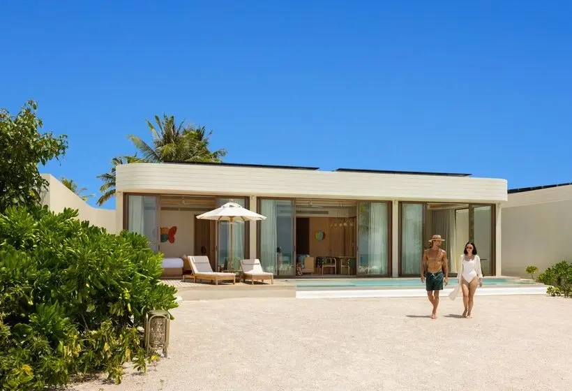 استراحتگاه Centara Grand Lagoon Maldives