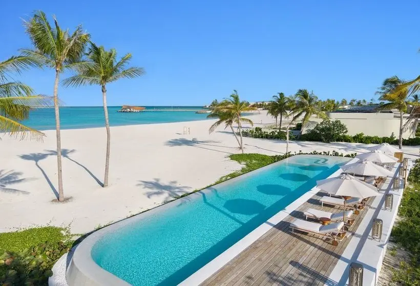 استراحتگاه Centara Grand Lagoon Maldives