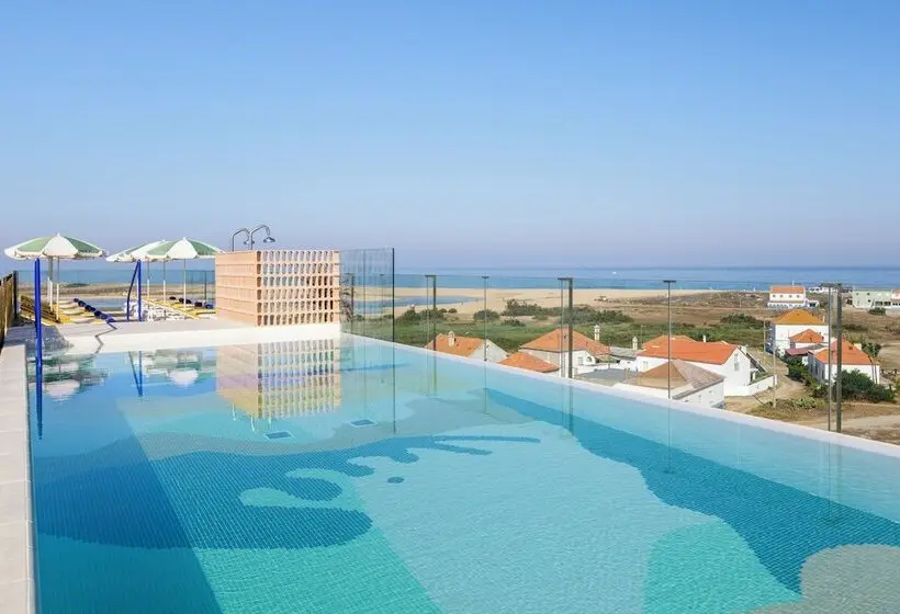 Amarello Hotel Praia Santo Andre, Tapestry Collection Hilton