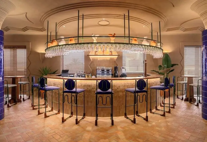 Amarello Hotel Praia Santo Andre, Tapestry Collection Hilton