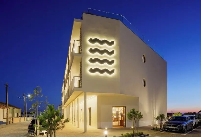 Amarello Hotel Praia Santo Andre, Tapestry Collection Hilton