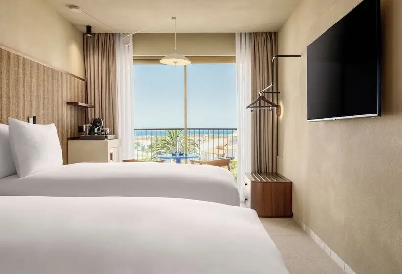 Amarello Hotel Praia Santo Andre, Tapestry Collection Hilton