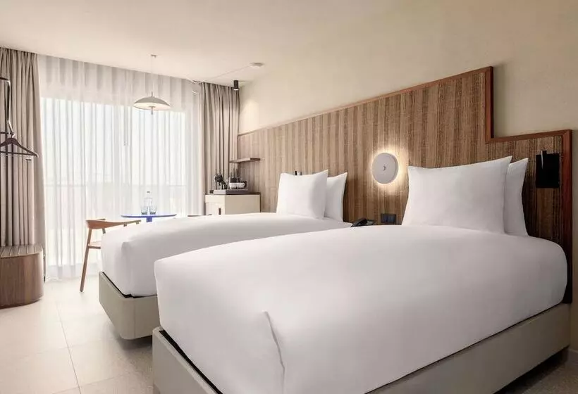 Amarello Hotel Praia Santo Andre, Tapestry Collection Hilton