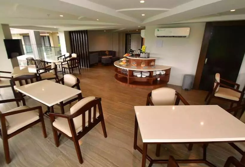 Canyon Hotels & Resorts Boracay