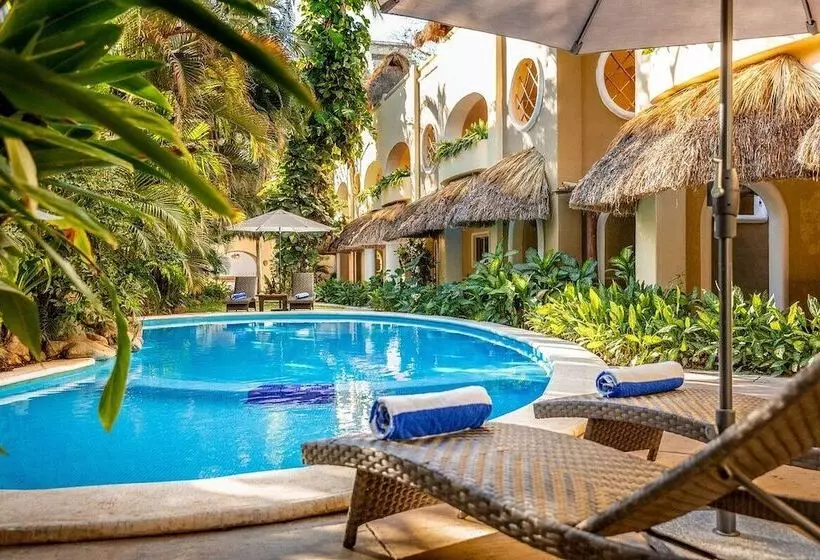 Casa Real Sayulita Hotel Boutique