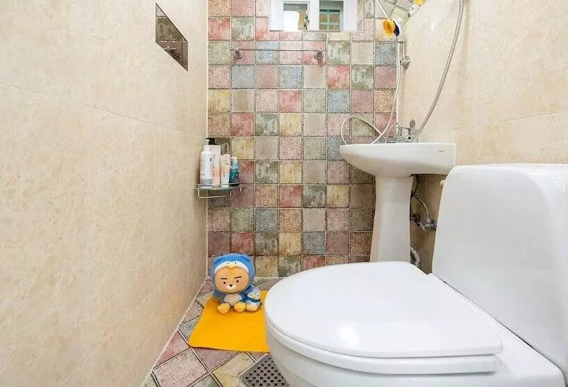 Gapyeong Daengdaengi Dog Pension Silver