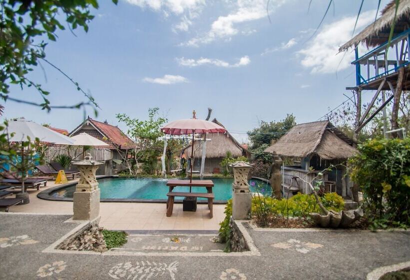 בית מלון כפרי The Dafish Ceningan