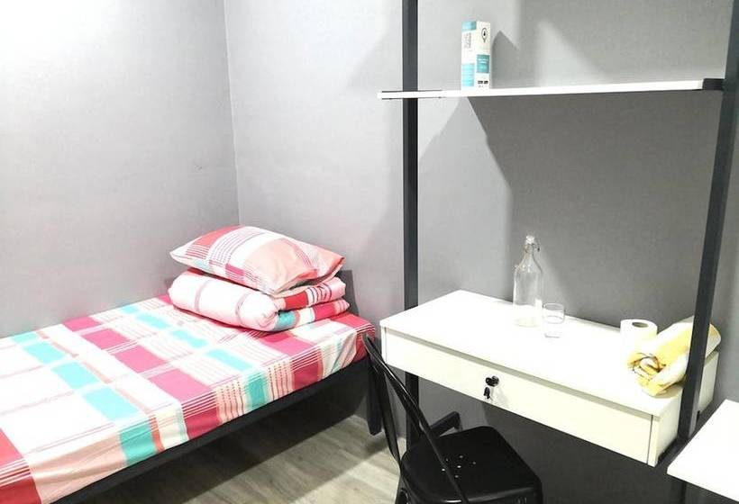 هاستل Mu Home  Jl Coliving Usj 21