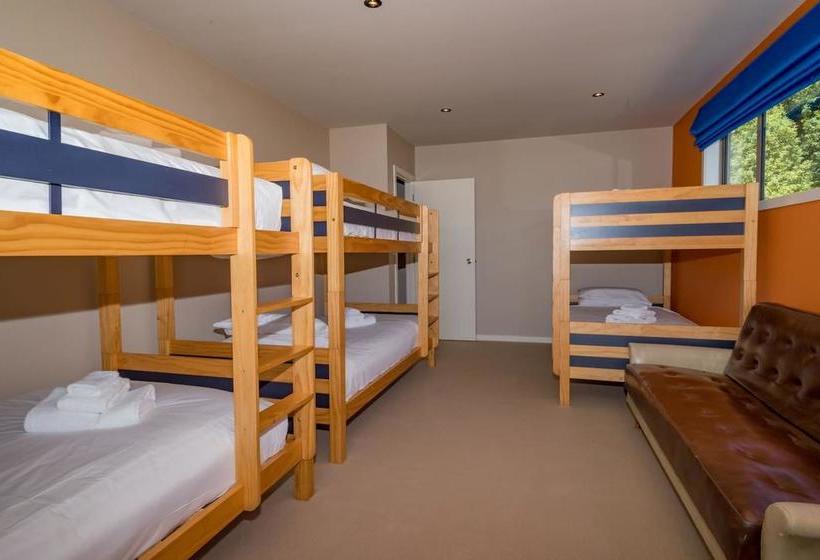 An Alpine Lodge For Sharing