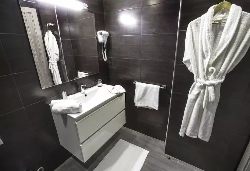 تختخواب و صبحانه Calypso Home Oran