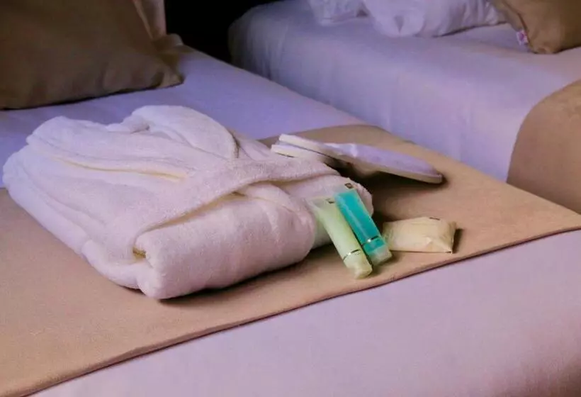 تختخواب و صبحانه Calypso Home Oran