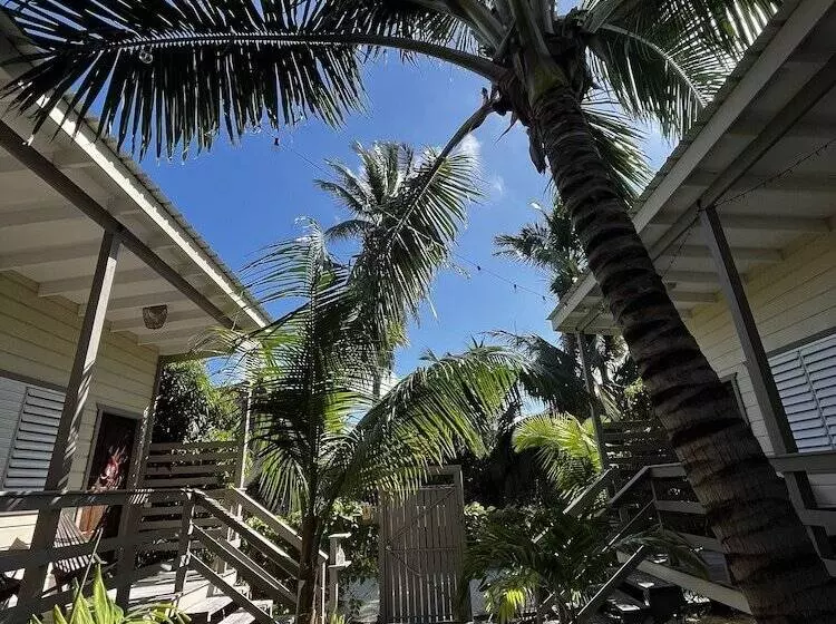 Hotelli Dreamcabanas