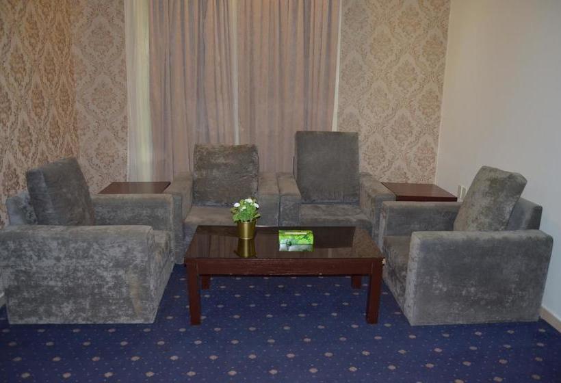 Отель Olaya Houses 3  Al Rashid Mall