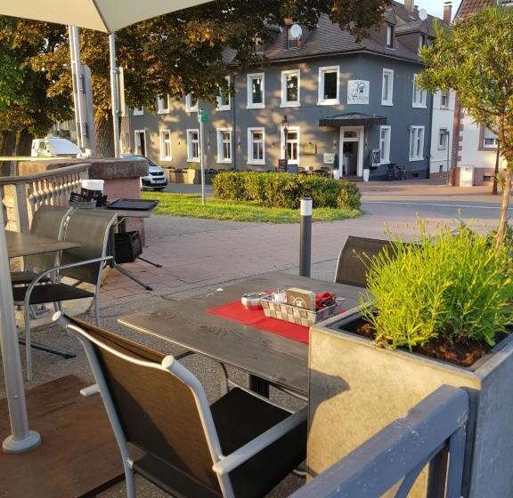 هتل & Restaurant Schützen