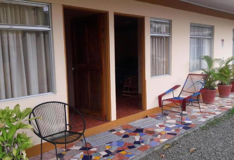 בית מלון כפרי Cabinas Doña Alicia