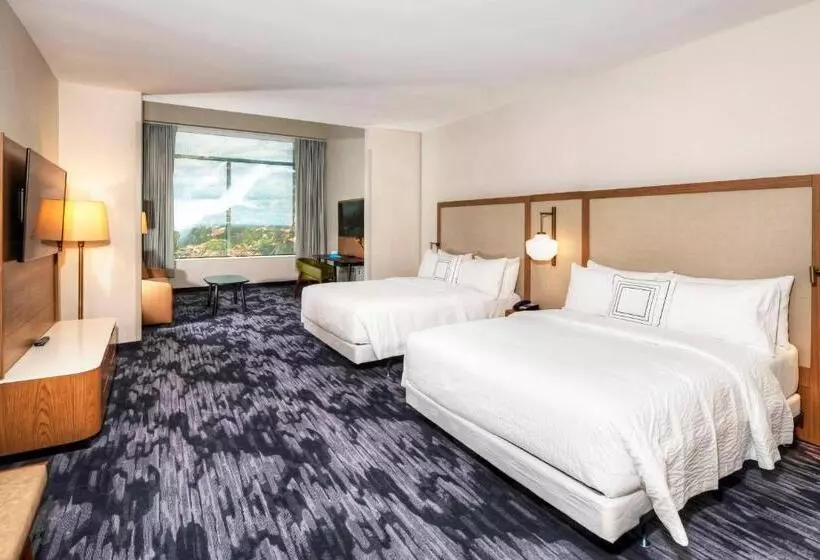 Hotelli Fairfield Inn & Suites By Marriott Ottawa Airport