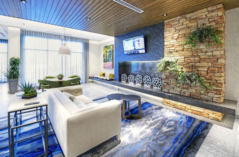 فندق Fairfield Inn & Suites By Marriott Ottawa Airport