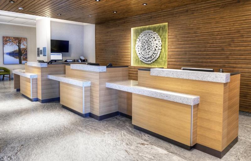 فندق Fairfield Inn & Suites By Marriott Ottawa Airport